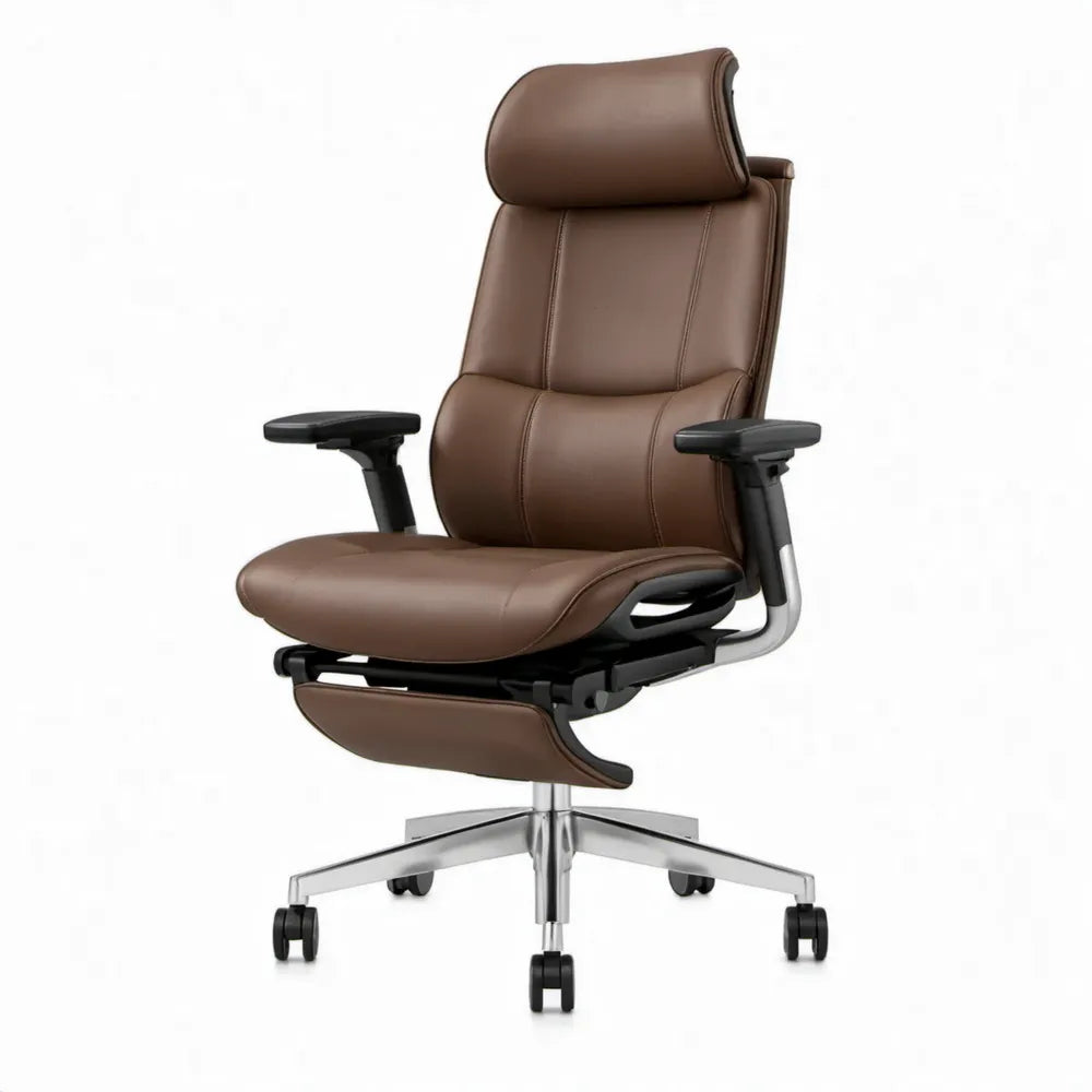 Ergonomische bureaustoel van bruin kunstleer met hoofdsteun, voetensteun en wielen, 68 x 68 x 118-128 cm