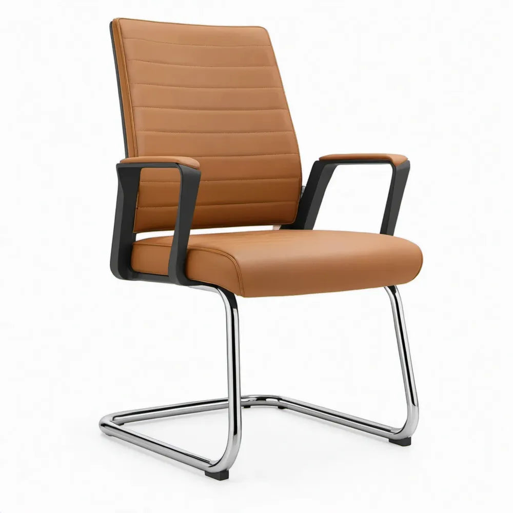 Cognac PU-kunstleren stoel met armleuningen en verchroomd sledeonderstel, 61 x 64 x 100 cm